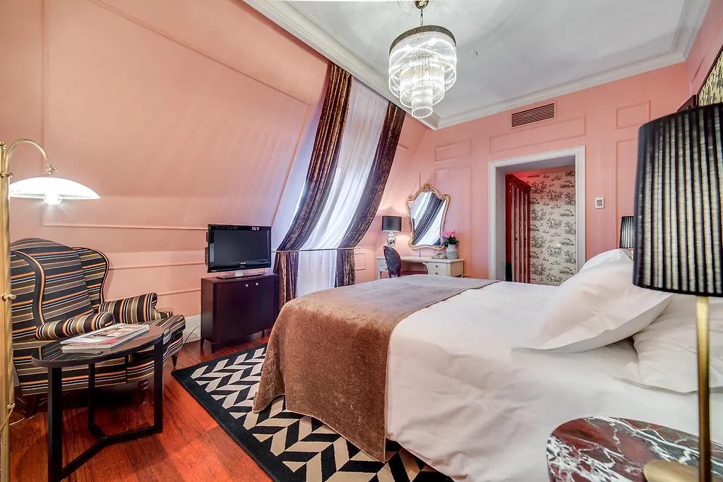 Dom Boutique Hotel By Authentic Hotels Saint Petersburg